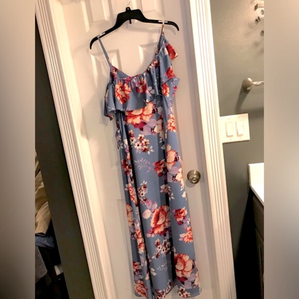 Jill Stuart Maxi Dress. Size M